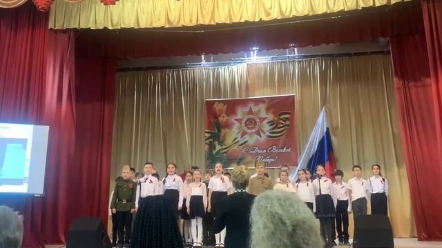 Выступление 3А класса «Ленинградские мальчишки»