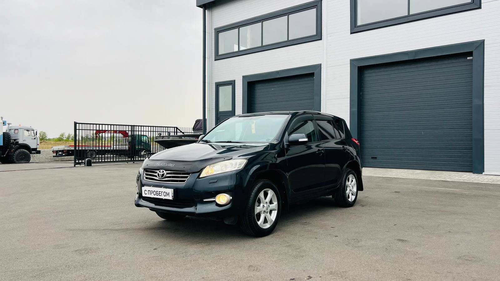 Toyota RAV4, 2011 год