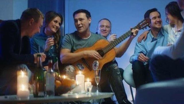И Я Под Гитару   (Юрок, Сыграй)   (cover version)