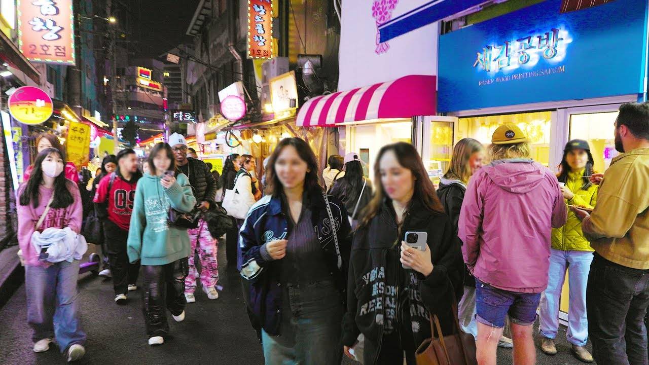 홍대 왜 전 세계인이 방문할까요! 글로벌 스트리트 홍대, 여러분의 생각은서울 트래블 워커