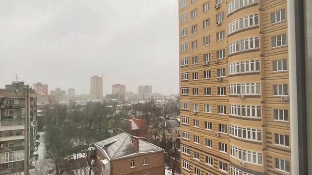 Урааа, снежок. И сразу  стало на душе светло и чисто, Ростов - на- Дону 8 января 2024