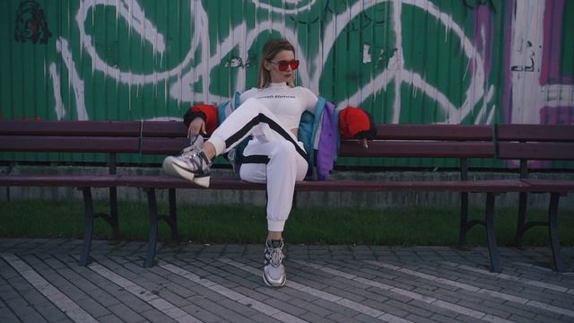 Anna Rozputnia Украла у Макса Коржа Куртку  // Kyiv // Ukraine //