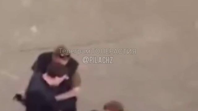 Приезжие Африканцы бурагозили на местных и вот, что из этого вышло