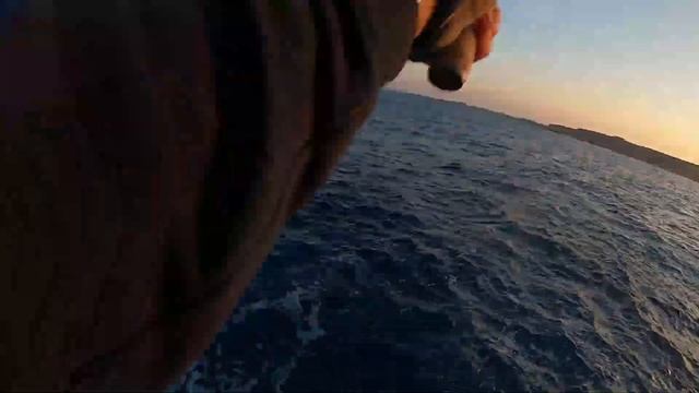 Рыбалка на Кипре.Пробую вечером на jigging с берега.Часть