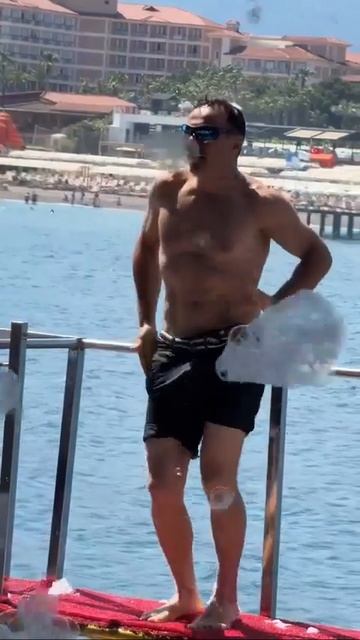 Когда наконец-то отпустили в отпуск 😂