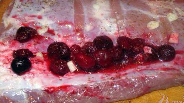 Рулет из пашины с начинкой