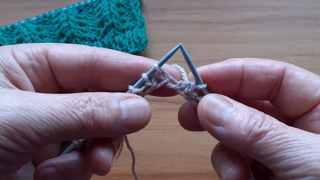Ажурный узор дорожки для летнего кардигана.