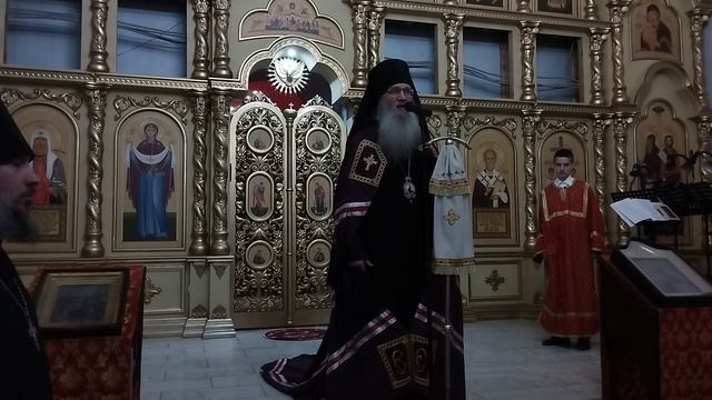 Вечером 17 мая в канун 5-й недели по Пасхе, о самаряныне, епископ Урюпинский и Новоаннинский Елисей