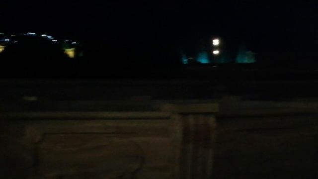 Вечерняя прогулка по парку Дербента, в парке красиво, можно хорошо отдохнуть