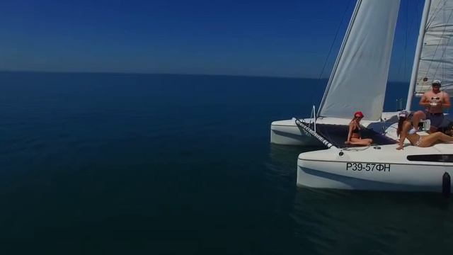 Аренда катамарана Артмарин 27 в Сочи