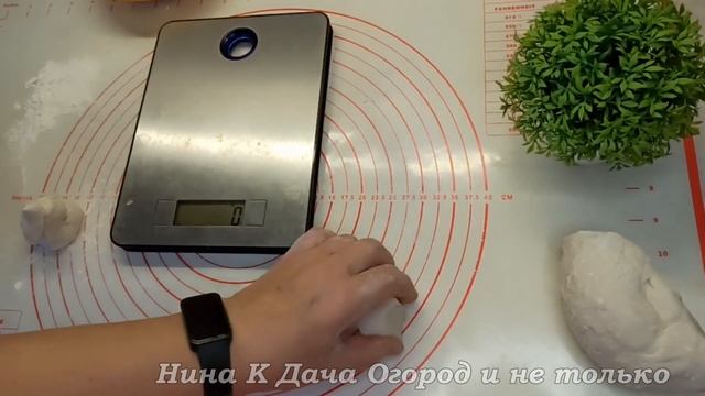 Чебуреки с мясом получаются пузырчатые, хрустящие и очень сочные. Любимый рецепт теста для чебуреков