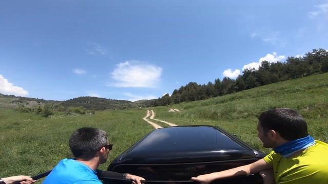 хижа Орфей село Борино Дяволска екопътека Ягодинска пещера Орлово око село Ягодина Дяволското