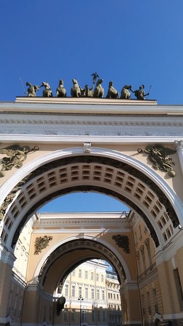 Арка Главного штаба, Петербург. 19 мая 2024.