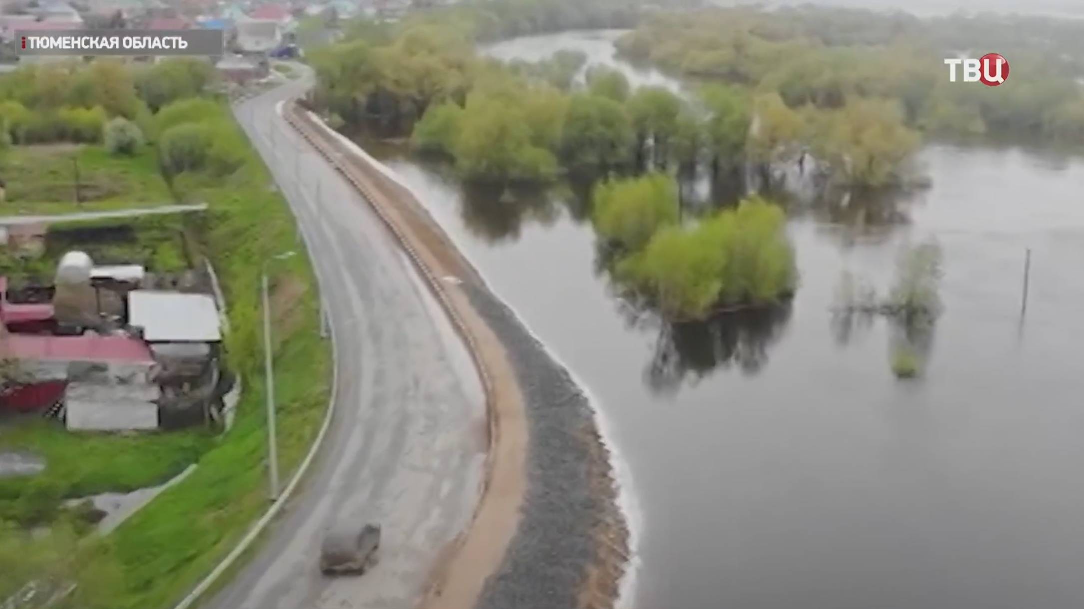 Резкий подъём воды привёл к закрытию аэропорта в Якутии / События на ТВЦ