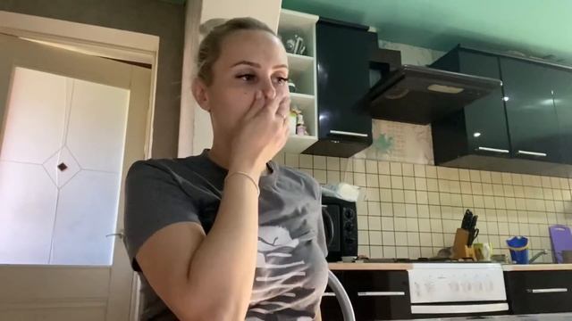 Влог: Обычный школьный день. Василиса не любит юбки