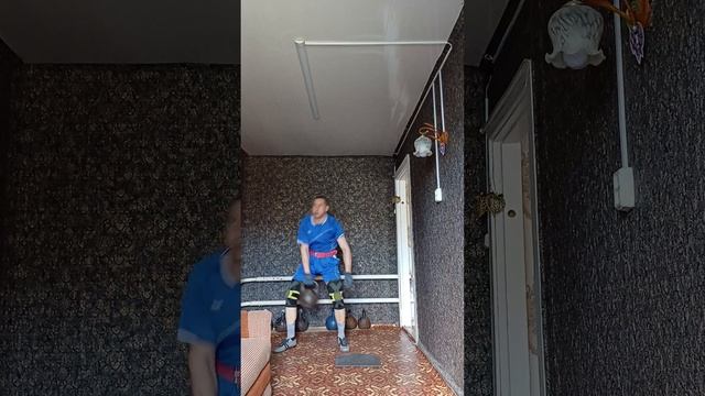 Гиря 16кг рывок в перчатка 10мин 114+117=231раз. (05.06.2024)