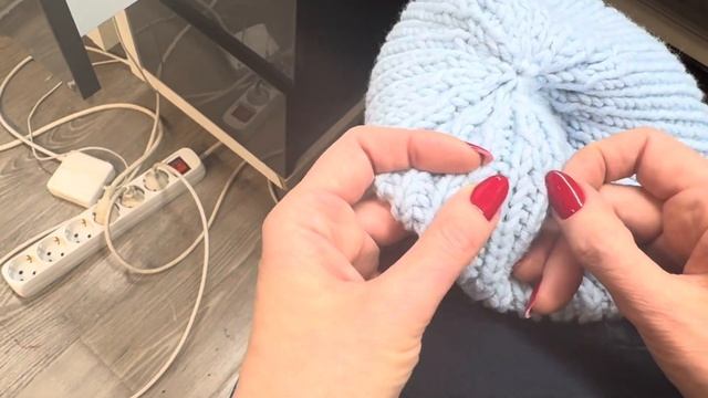 Мини мк по вязанию шапки для начинающих😊🧶