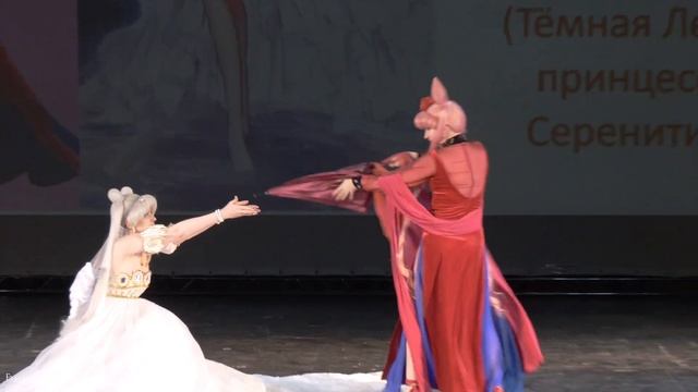 Cosplay defile asia-Красавица воин Сейлор Мун(Тёмная Леди,прин?