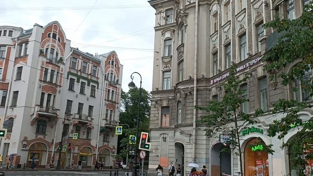 Санкт-Петербург, площадь Льва Толстого