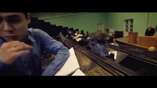 Вся жизнь в перчатках