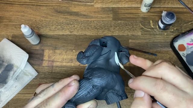 How To Paint 3D Prints In 13 Mins - WINNIE THE POOH