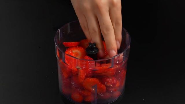 Nur Erdbeeren und Kondensmilch! Das beste hausgemachte Dessert in 5 Minuten! Ohne Backofen!