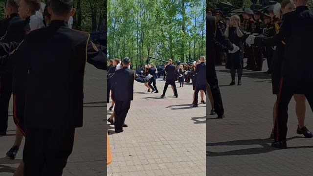 Школа 1 им.Ф.Ф.Ушакова.
Кадетский вальс..