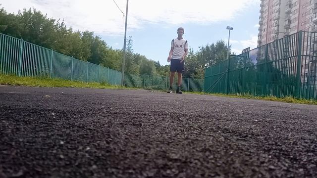 🏃♂️ЗАЧЕМ ПОКУПАТЬ ОБУВЬ ДЛЯ БЕГА? // Убежать от тен?