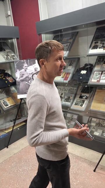 Заехали в музей "Подвиг" в Бердянске, стартовала новая выставка "Освобождение путь к Победе и Тыл"