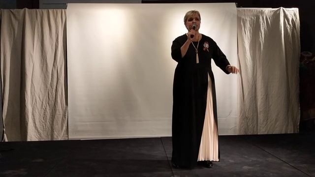До свидания,мальчики..Проникновенная песня.
