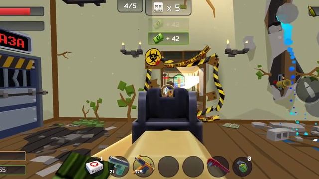 Играем в Pixel Combat: Zombies Strike.