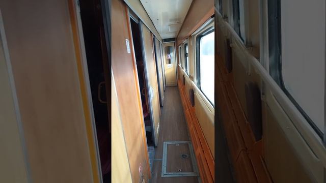 Поезд 148 Астрахань-Нижневартовск 21 вагон 6 купе. Обзор вагона