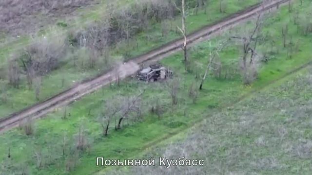 📍 Запорожское направление 💥 Точный удар по противнику!  Операторы дронов 7-й десантно-штурмовой ..