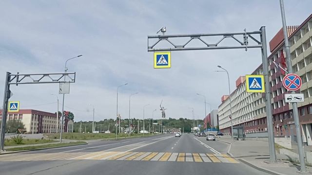 Река Волга и стадион в Волгограде