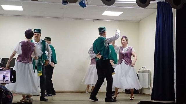 Татарский танец в Набережных Морквашах. Группа Импери