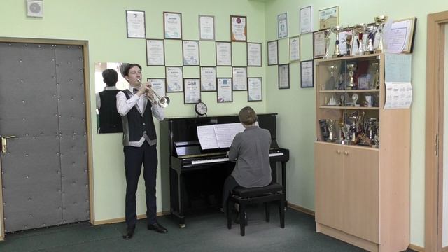 Петр Сахарчук, 15 лет, труба
С. Болотин "Вальс- скерцо"