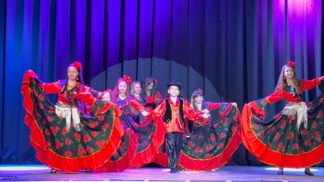 Танцевальный коллектив МИРАЖ Троицк, старшая группа, танец Цыгане❤️