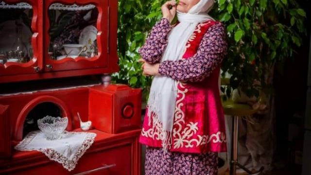 №1==    Красивый праздничный стол в татарской деревни Тюменской области. №07+++ (7)