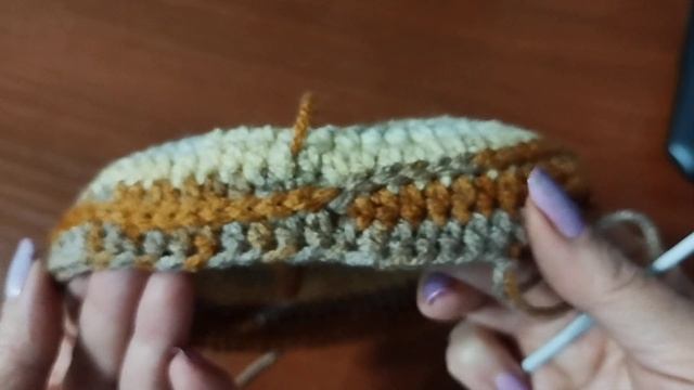 ОСЕННЯЯ ШЛЯПКА КРЮЧКОМ. Подробное видео для начинающи