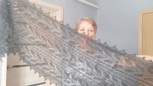 Пуховые паутинки в черном цвете козьего пуха +79030300712