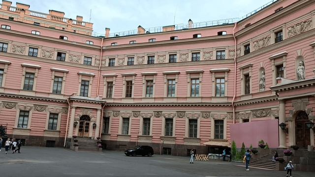 Михайловский замок ,Санкт-Петербург