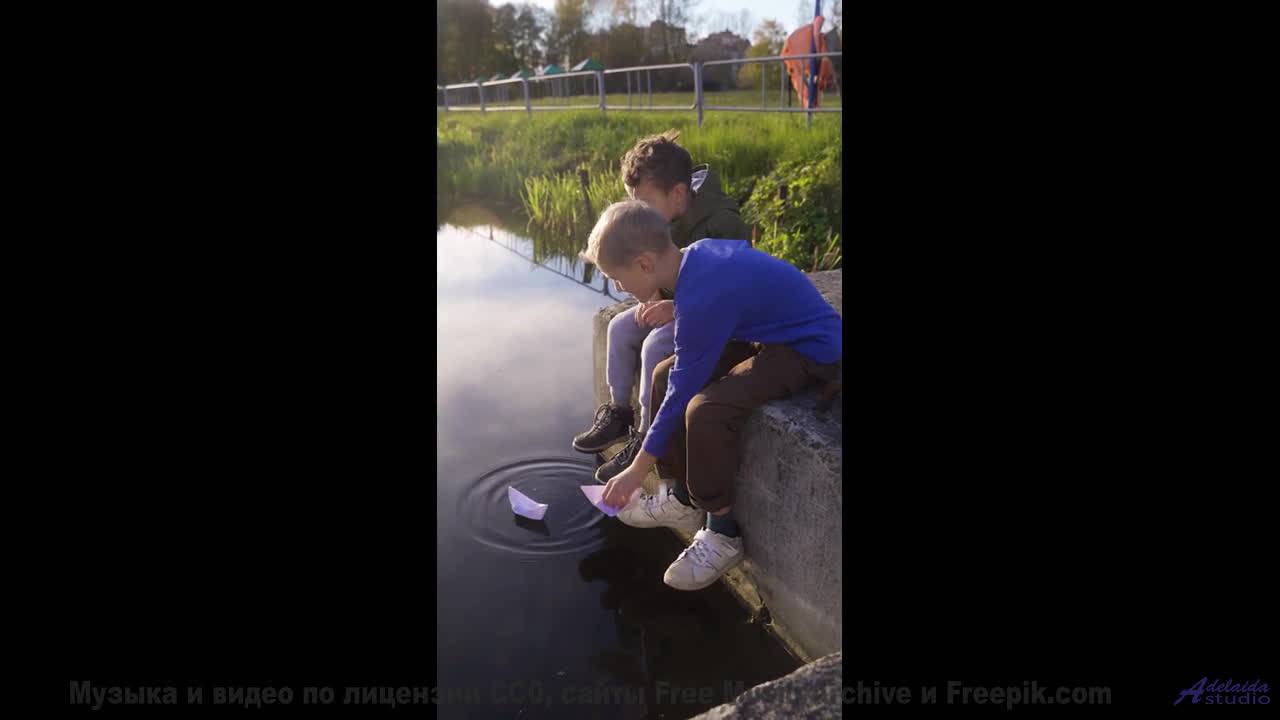 Этот трек - как компас в мире зелёных чудес! - Bubbles -- Ketsa -- Metaphysics