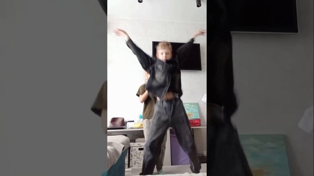 военные