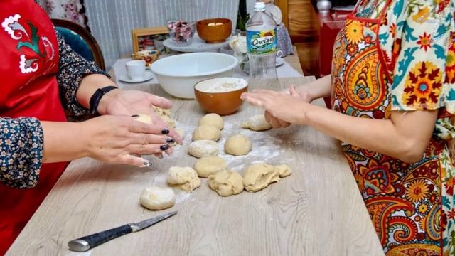 +++  . Выпечка Сибирских татар (серия кухня народов России). ===  (1)
