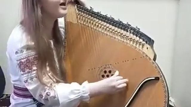 Ребро Діана - муз. О.Вільгуцької, сл. Ю.Рибчинського « Мова наша мова»