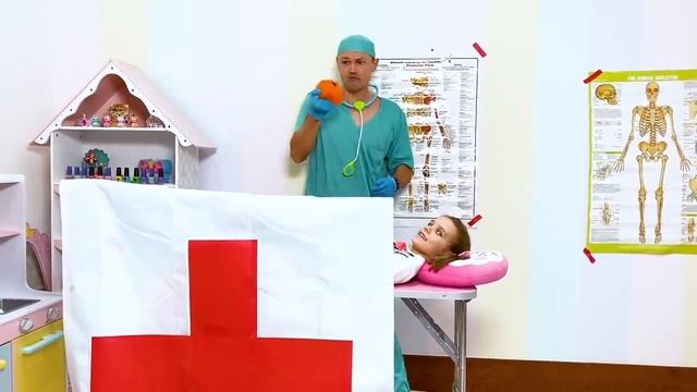 Мистер Макс Катя и Макс и их вирусы на руках