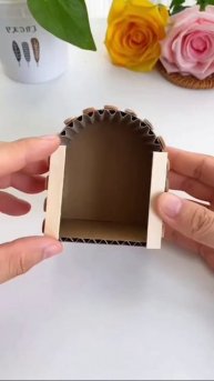 Домик из деревянных палочек