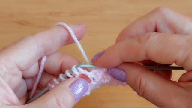 Чудесный ажурный узор спицами для детской маечки, топ?