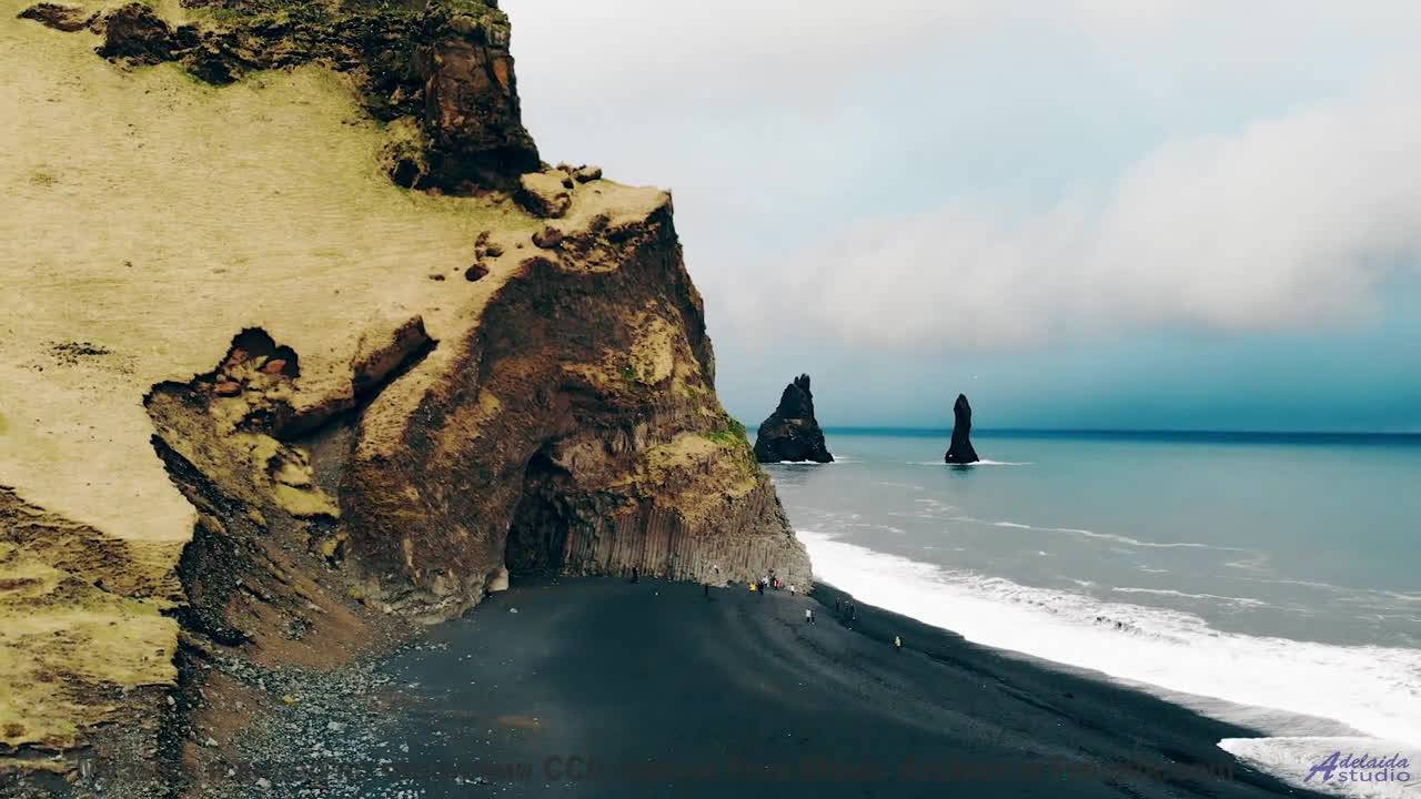 Красота Земли раскрывается в этом клипе - Oopsy Daisy (Instrumental) -- Forget the Whale -- You. Me.