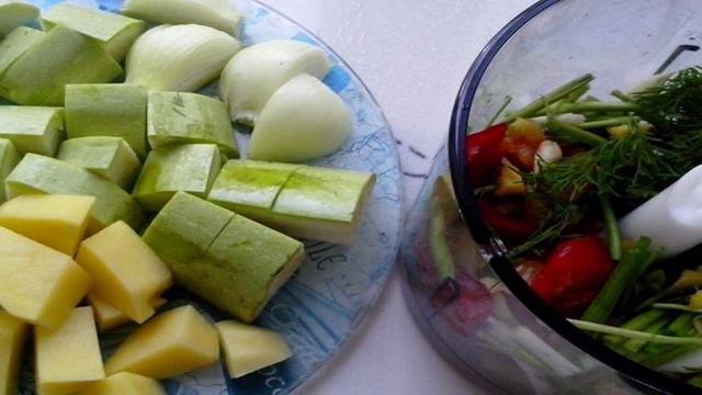 Котлеты из мяса индейки с кабачком